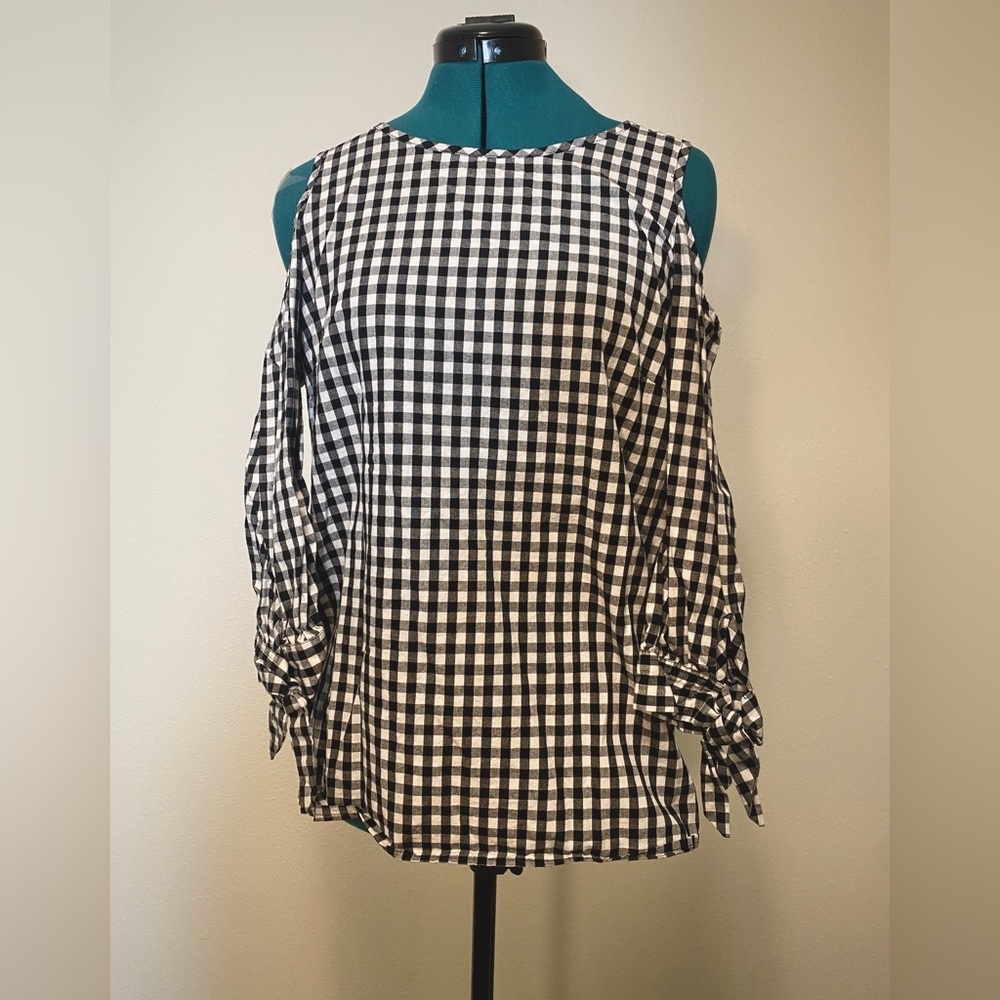 Zac & Rachel Gingham Cold Shoulder Blouse